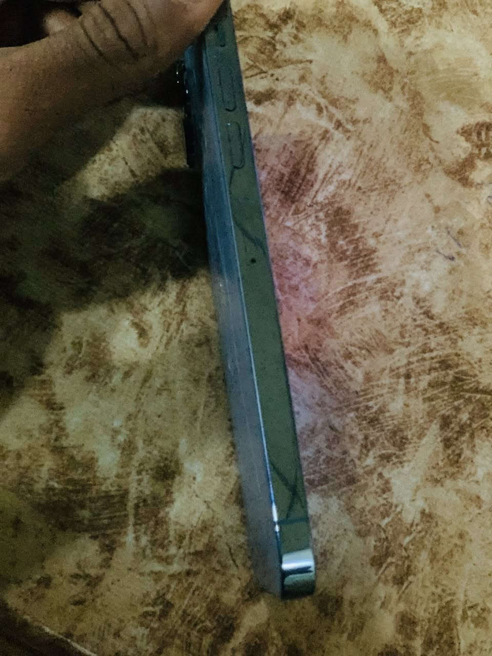 سلام عليكم جهاز ايفون 13برو ماكس ذاكره 256بطاريه 75نموذج mمستبدل كامره تفصيخ وشاشه اصليه وضهر مفطور السعر مناسب مستعجل على بيعه ***********
