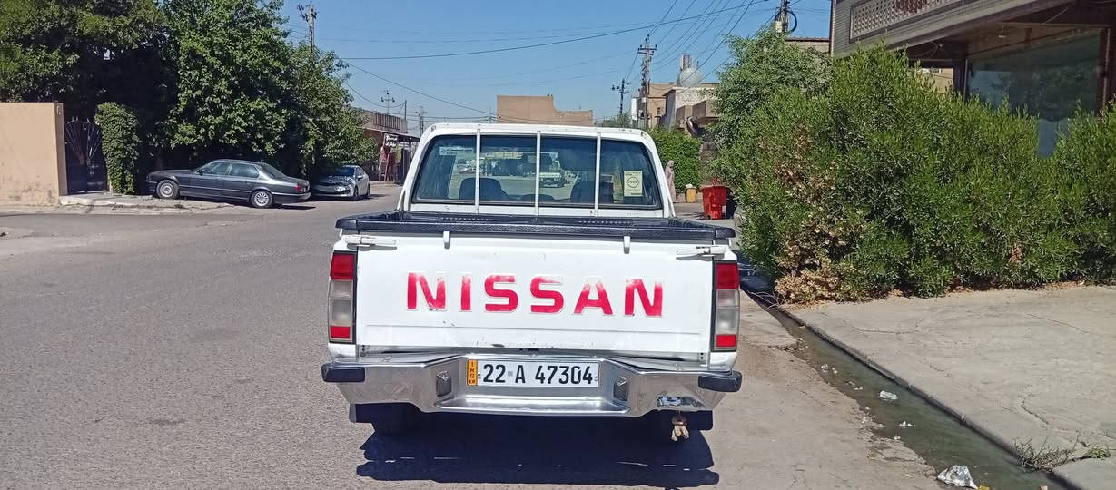 السلام علیکم 
نیسان پیکاب مۆدێل 2008
دوو چامەلغی پێشەوەی سبوغە بی ناو گرتن 
جێجێ ساردی هەیە 
ناو سورە ،دوو گێچە ،جام کارەبا ،کونترۆل 
تەبرید سارد و گورم 
گێر مەکینە تەبریت تاخم پێش هەمووی بەشەرت .
سیارەکە بەناوی خومەوەیە 
فەحس و هەززەی مەزبووتە 
سەنەوی مانگی 11ی 2027ە 
لە هەولێرم بنسلاوە 
***********
*********** أربيل, العراق
