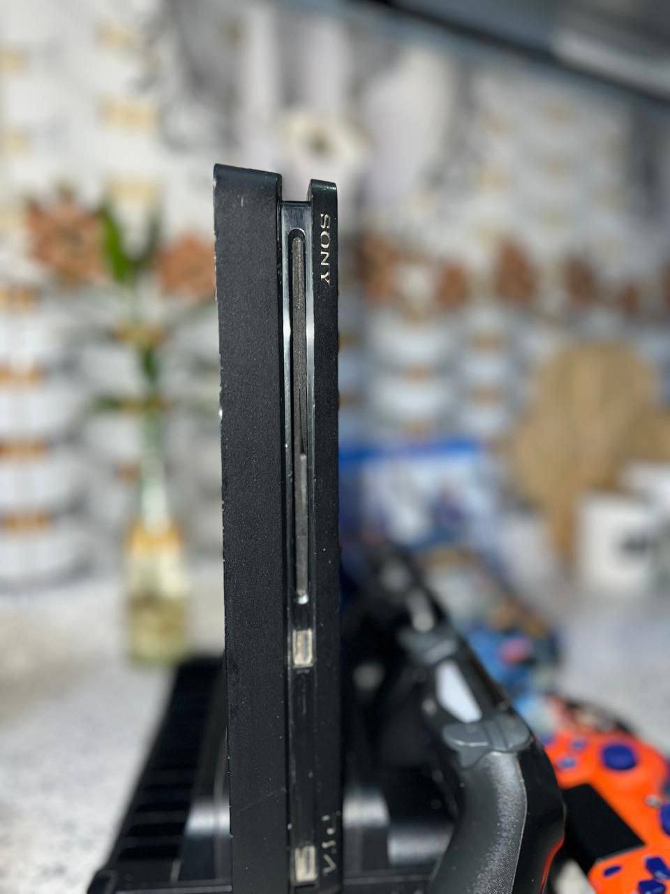 السلام عليكم
عندي بلي 4/ PS4 سلم نضيف 100% ما مفتوح ابدا

يجي ويا اغراضه ووايراته باكيته الاصلي ثلاث اقراص (فيفا25 - gta5 - بيس

18 - بيس 2027 حساب قوي) شاحن للجوستكات * ستاند تهویه واربع جويستكات مراوس ب اكسبوكس

سیریس اس او بيع ب 300الف ( بي مجال )
@إشارة


**إذا كنت صاحب هذا الإعلان وتريد حذفه لأي سبب، رجاءا أرسل رسالة إلى الدعم الفني**