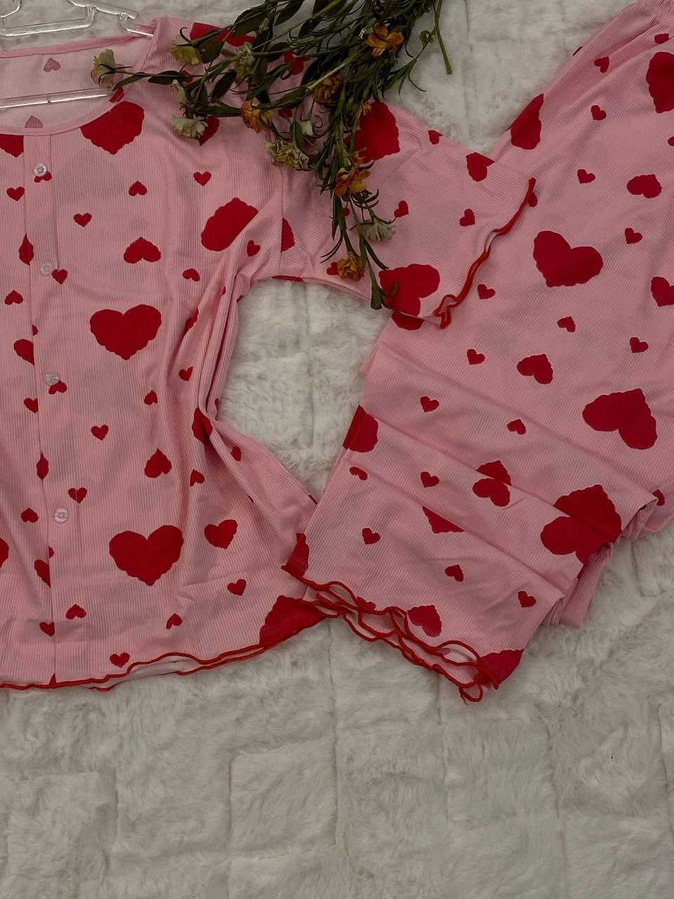 تراكات صيفي خامه فانيله تموت قياس فري سايز لحد وزن ٨٠ 
الاسعار ١٢ فقط 🔥🔥❤️‍🔥🤭


**إذا كنت صاحب هذا الإعلان وتريد حذفه لأي سبب، رجاءا أرسل رسالة إلى الدعم الفني**