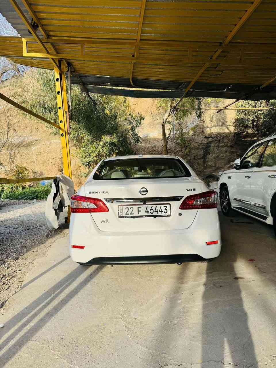 نيسان سنترا للبيع موديل 2016 خليجي. محرك جبير 18 . مواصفات معروفة. رقم و سنوية جديد . صدر جديد  تخم تاير كير محرك كله شرط رقم اربيل .بطاقة بنزين موجود. جاملغ سكن صبغ و بي بارد بالهلال.  سيارة جاهزة من كل النواحي ماشية 185
سعره 120 و بي مجال 
مكان السيارة كركوك 
للاتصال ***********
