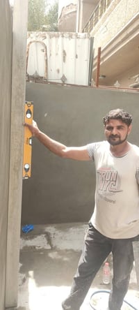 ابو شنب المصري.خلفا اسمنت درجه اولى بغداد الجديده٠٧٧٧٦٨٦٠٣٨٥