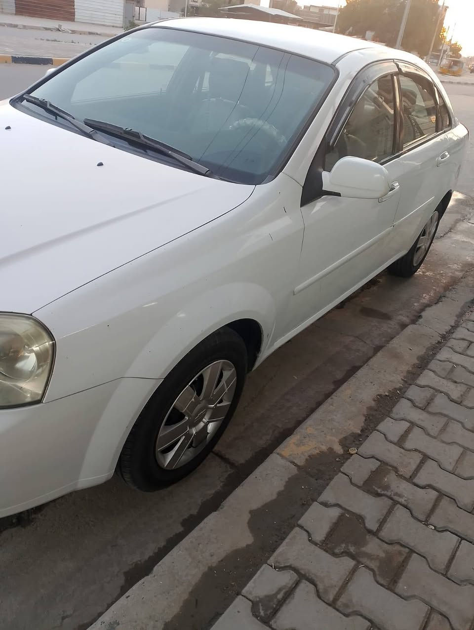 سياره اوبترا ٢٠١٠
رقم جديد بغداد بأسمي 
ضرر  جاملغ الأيسر مبدل +هلال جاملغ ايمن واضح بصوره
السعر 80 وبيه مجال بسيط
للتواصل***********
