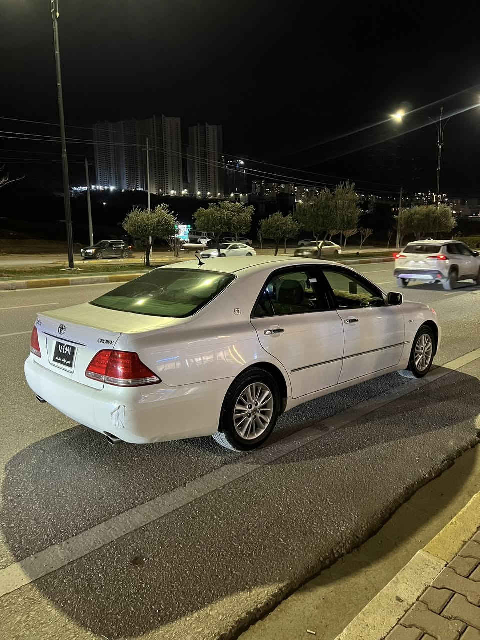 شاهینە ی ساخ ساخ 2005
ناوزەرد 182
مەکینە گەورەی گێڕ گەورە 
ماشاالله سەیارەکە تابڵی جوانە
‏160.000km ڕۆشتوە 
3 پارچە لەسەر ساخی پەمپی ئەوروپایە 
گێرو مەکینەی بەشەرت
هایدرۆلیک گێڕو ڕۆنی مەکینەی تازە گۆڕاوە
سەیارەکە تابڵی بێ مەسرەفە
ماڵی خۆمە سیارەی مەعرەز نیە
85 گەڵاو مەعامەلە
***********
