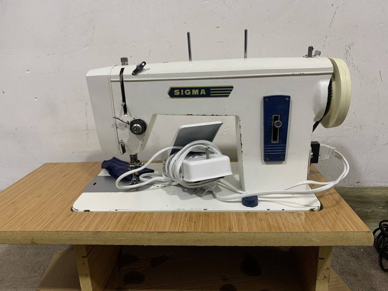 سەلامو عەلیک ئەم مەکینە بۆ فرۆشتنە ڕاستە درومانە بەشەرتی بێعەیبی بەمێزەکەشەوە نەرخی 60 هەزارە كالار, السليمانية


**إذا كنت صاحب هذا الإعلان وتريد حذفه لأي سبب، رجاءا أرسل رسالة إلى الدعم الفني**