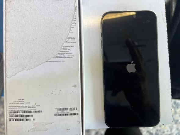 ‏iPhone 14 Pro ماكس ماستر جهاز لوك ما بدأ البيشي بس ظهر الجهاز مرتب حلو بطارية 82 الجهاز سعر 825.                                  ***********
