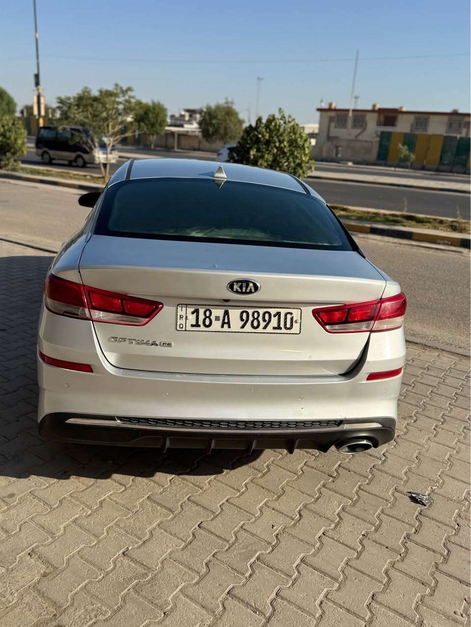 كيا اوبتما 2019 فئه (FE)
حادثها جاملغ خلفي وجنطه 
كير محرك حداديه بلاديات مامفتوح 
سياره جاهزه بدون نقص 
وبيها كلبر جاملغ من امريكا 
مكاني حله شارع 80
*********** حلة, بابل
