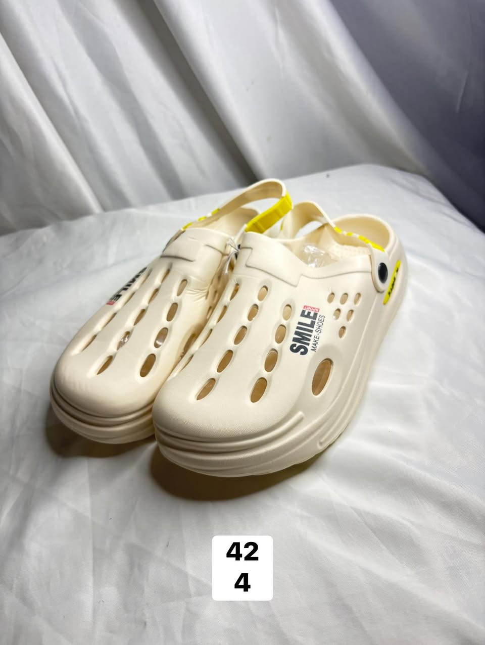 السلام عليكم احذيه ملابس اسعار مناسبه كولش ربي يرزقني ويرزقكم حساباتي ع تيك توك وانستا 4.nzl انشر كولشي اول باول


**إذا كنت صاحب هذا الإعلان وتريد حذفه لأي سبب، رجاءا أرسل رسالة إلى الدعم الفني**