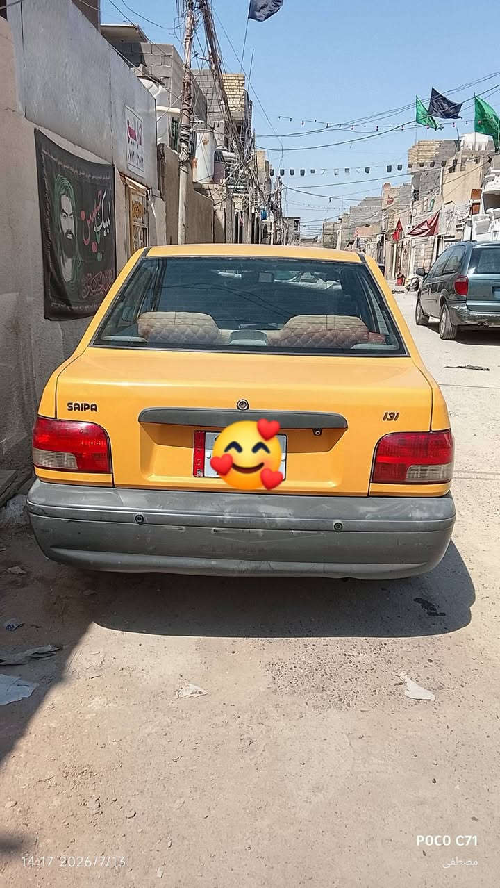 السلام عليكم سايبه موديل 18 ما بيها شي فقط بارد بباب السائق العنوان بغداد مدينه الصدر رقم الهاتف ***********
