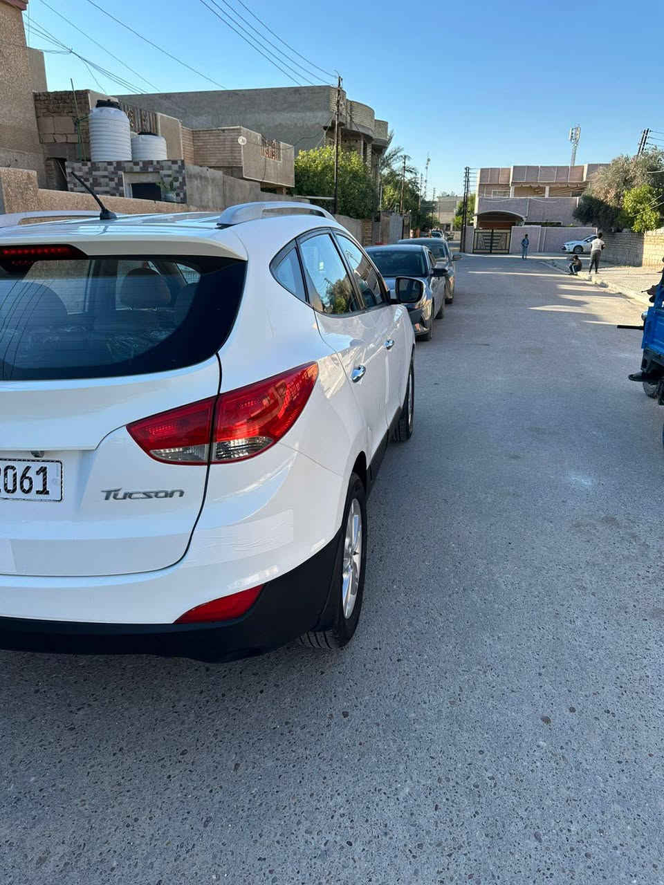 سلام عليكم للبيع توسان ٢٠١٤ رقم بغداد الانكليزي سنويه وهزه جديدة لل٢٠٣٠ 
السياره مكفوله من صبغ عدا اصبعين فوك الماصده اليمنه بدون دواخل 
صدر خلفي امامي جديد وتبريد ثلج 
مكينه وكير مكفولات 
مواصفات المعروفه مال التوسان وجاهزه بدون نقص 
سعرها ١٤٣ وبيها مجال بسيط 
مكانها بغداد اليوسفيه للأستفسار الاتصال ***********@*********** بغداد, العراق
