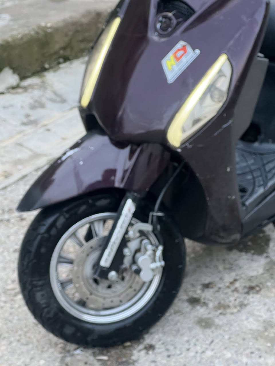 سلام عليكم
ماكس سويت عزو 

ياباني بوشه ٤٩ بلاد ما مفتوح برغي عل بلاد 

سلف هندر كامل شغال ريمونت تشغيل عن بعد 

كهربائيات بكلايت اشاير كامل شغال عداد سرعه بانزين كامل 

مأطور لا صرف ولا بخار كامل مكمل اي نقص ما بي 

سعر ٤٥٠ وبي مجال حك الجيه او مراوس حسب القناعه 

رقم ***********
