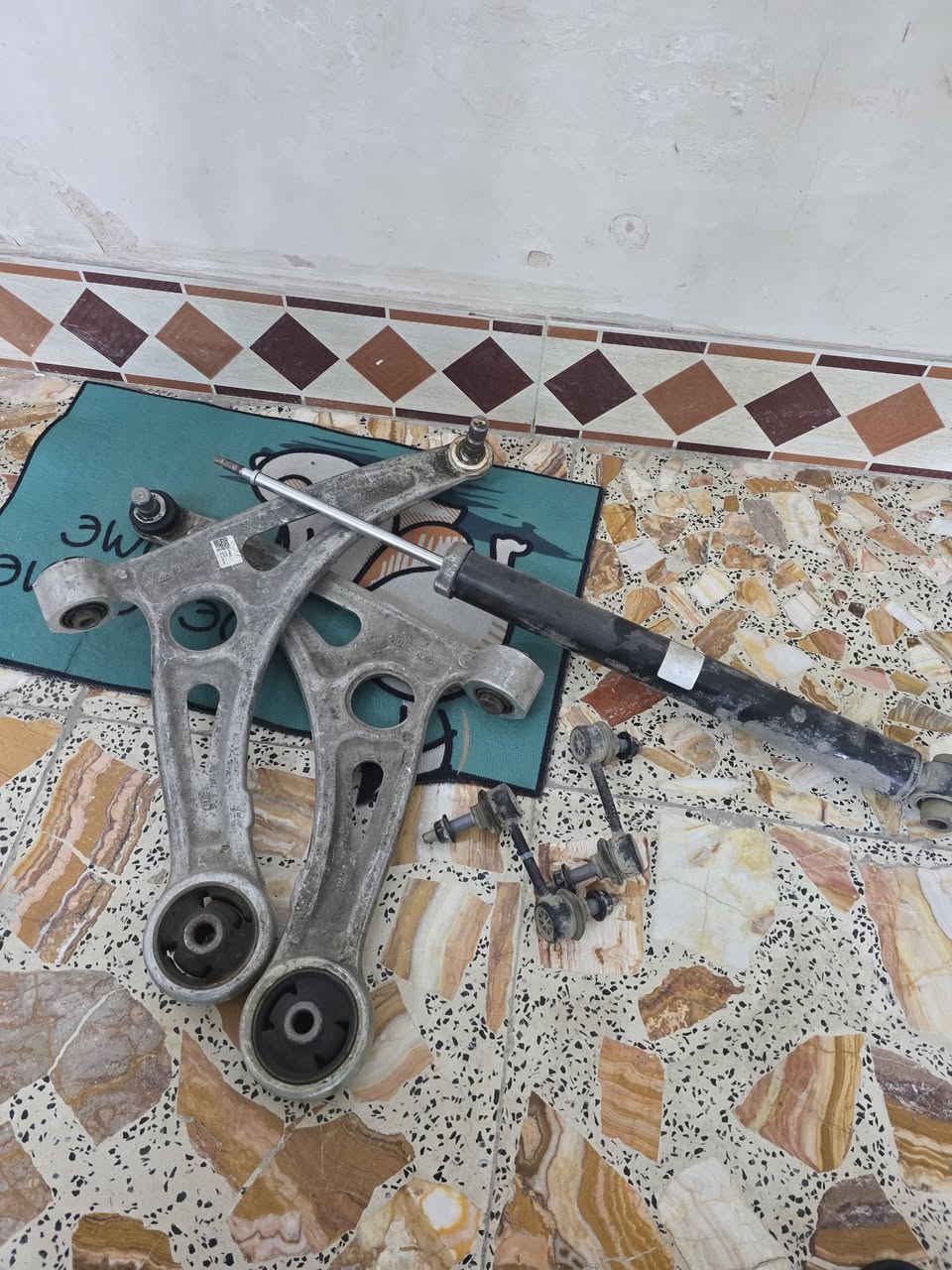 السلام عليكم
غراض سوناتا 2015 لحد 2019
مجاول تخم تفصيخ وتخم تجاري ثنينهم شرط الشغل
مسطره وضفيره نزوزلات بدون نوزلات
حلك صالنصه
طاحونة تفصيخ 
اذان تخم 3 تفصيخ حاوية
زوج دبلات حاويه امامي
زوج ماسكات دعاميه اماميه تجاري
مسجل بلادي واطار من ١٥ ل ١٧
ماطور رنر زوج واحد منهم الدشلي مكسور والخ كارت عاطل يرهم واحد ع الخ
سبير نضيف
زوج طبلات ونواعم ويا الغراض انطيهم لان نص عمر
كل الغراض شلع 150 الف قفل اخوتي
***********
