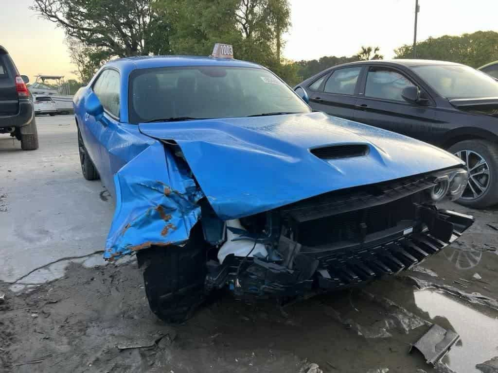 2023
Gt plus لون مميز 🩵
235$
ماشية ٢٠ الف 🔥
فول عدا الفتحة 

رادار امامي 
حساس خلفي 
رادارات جانبية 

سوبر تراك باك 🔥
شفتات ستيرن 

كشنات خزن ✅
كشنات تبريد ❄️
كشنات كنتارا 

سستم صوت الباين 🔊
شاشة كبيرة

رقمها سليمانيه  21-H46040🩵

السياره مشمت بانزين العادي بس محسن 🔥
دهن السيارة اخذة ب ٢٨ الف اللتر ✅
السياره كلش نظيفة ومداريها اني رقمتها كانت ماشية ٣ الف من اخذتها
الرادار الامامي مكسور من امريكا ومشديت واحد جديد 

ضررها جاملغ سكن وبداية البونيد والايرباك مطاك بدون شاصي ولا اي دواخل صور الحادث بالمنشور 
مكاني سليمانيه 
***********
