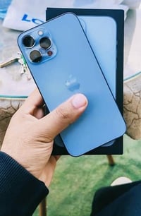 آيفون ١٣ برو ماكس • ٢٥٦ • بطارية ٨٦%