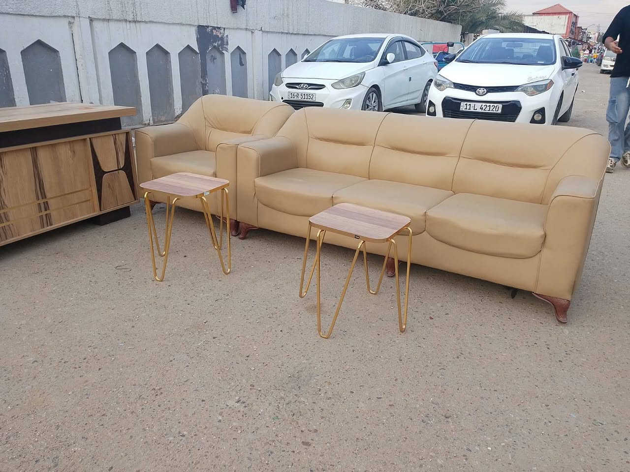 غراض مكتب كلش نضيفات ابيع شلع وابيع قطع الشراي راسلني خاص او واتساب *********** مكان شارع فلسطين وعندي توصيل
