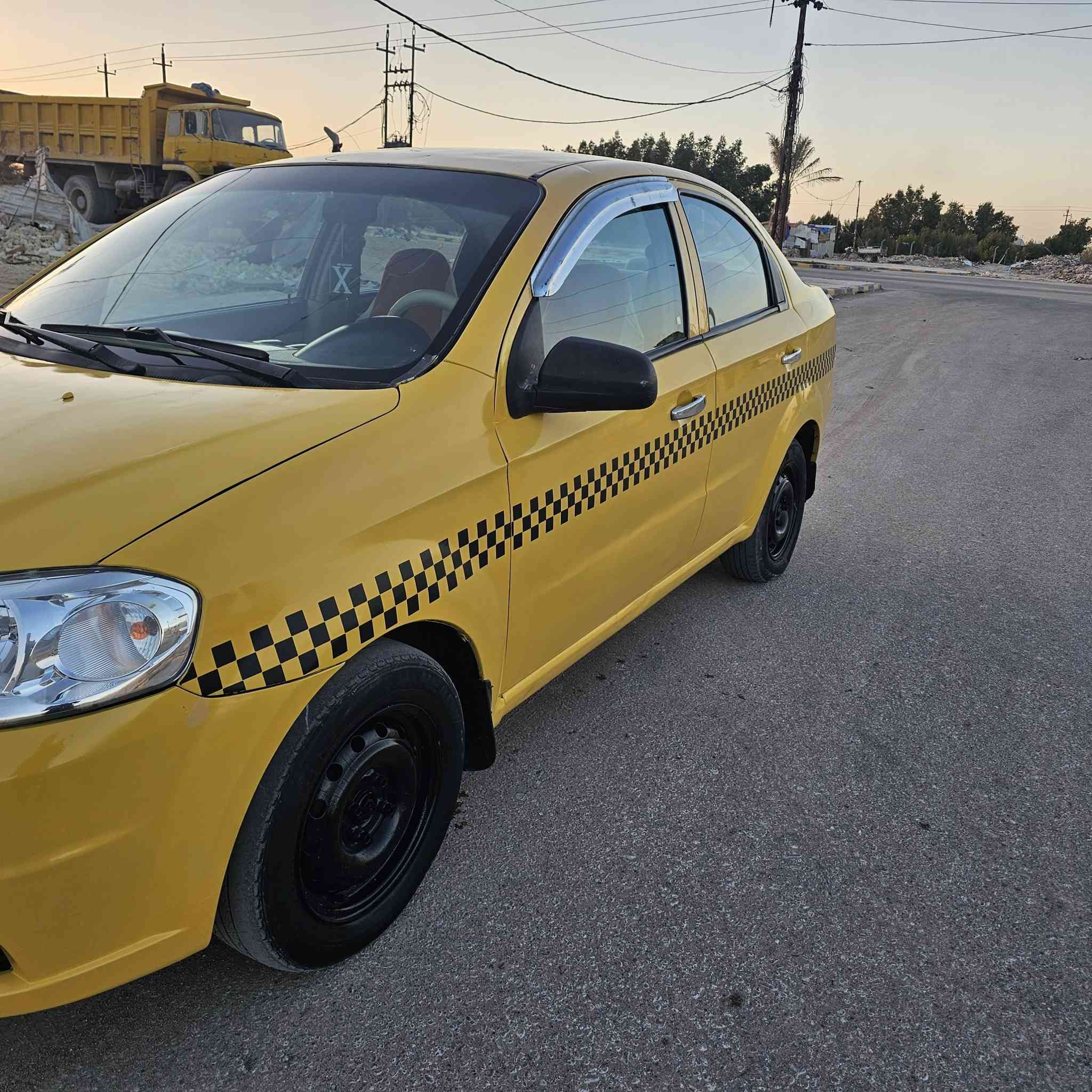 أفيو 2011 خليجي اوتوماتيك محرك مفتوح مكفوله من ظربه وتبديل بيهه صبغات قليله سياره جاهزه كير محرك تبريد حداديه مابيهه نقص السعر 52 وبيهه مجال مكاني النجف للاستفسار ***********
