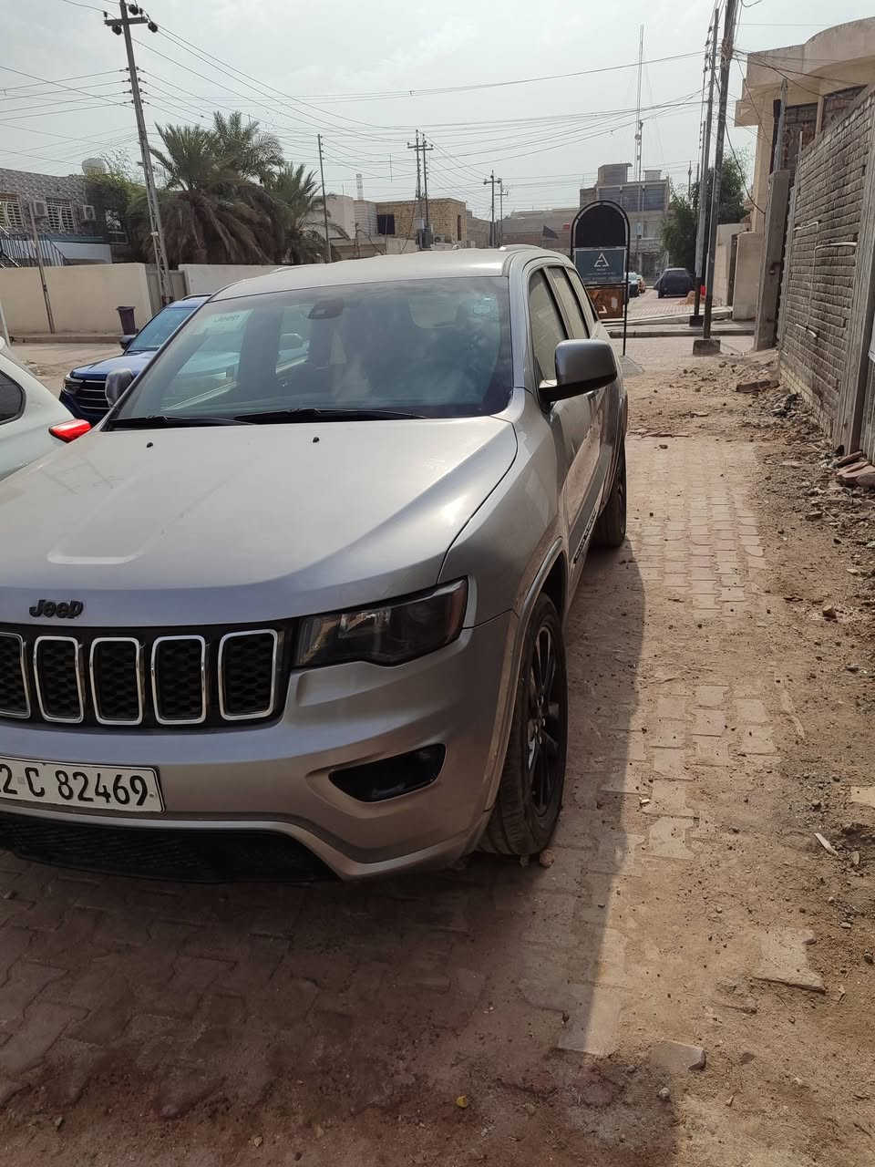 للبيع جيب كراند شيروكي موديل 2021 رقم اربيل حاليا ب العماره تبديل تبديل بنيد سعر 225 ورقه . ***********
