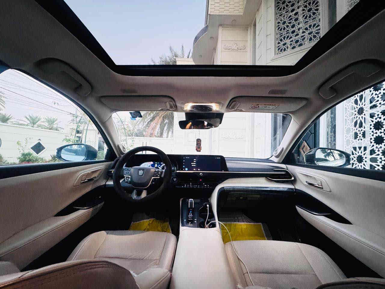 ﷽  
‎سلام عليكم   
🛑 للبيع اومراوس حسب القناعه 🌹 🛑 ♻️ تويوتا كراون 2023 بريميوم ♻️ 🌪️ Toyota Crown Premium 2023🌪️  خليجي ( عبد اللطيف جميل سعودي )  فخر الصناعة اليابانية بلد المنشاً : اليابان 🇯🇵  سيارة بين الفخامة، الأداء القوي، والتكنولوجيا المتطورة🔝  🚘فول مواصفات بريميوم 🚘محرك 2500 هايبرد 🚘 سقف بانوراما 🔜🔜 🚘لايت 4  عدسات  🚘شاشة جبيرة + كيجات ديجيتل 🚘 سستم صوت JBL + دمام خلفي  🚘5 كاميرات 360 درجة 🚘 رادار  امامي + مانع تصادم + تحدي مسار 🚘 رادار خلفي + مانع تصادم خلفي 🚘 رادار جوانب + نقطه عمياء 🚘   بردة كهرباء 🚘 تحكم مقاعد امامي كهربائي  🚘 تحكم مقاعد خلفي كهرباء 🚘 مقاعد جلد كريمي + تبريد كشنات 🚘 صاجات فورميكا 2023  🚘  شاحن وايرلس  🚘 ميموري كشنات 🚘 ويل 19 إنش 🛞 🚘 فول منافذ TPC + كار بلي 🔋 🚘 باقي مواصفات الكراون معروفه  🛑 ماشيه 20 الف استخدام شخصي  🛑 كفاله من جكة الأبره  🛑 مغلفه PPF تغليف اصلي حته الجام 🟩 السعر  المطلوب  _ ( 332 $ )💸قفل                             ماكو هيج سعر بهيج نظافة مستحيل  لاستفسار الاتصال ع الارقام التالية 📲  📲
‭0772 339 4445‬‏                 
‭0781 578 1463 المحاويل, بابل
