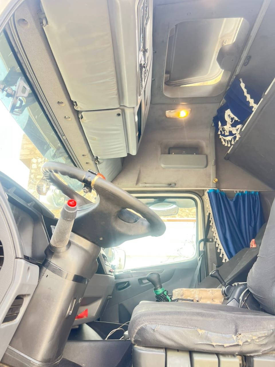 ألسلام عليكم اتيكو 2006 سته سلندر گير ست نمر هاف قفل اكسل مجموعه اكتروز طول 7وربع دبل مناميه جوبلس خلفي ورك امامي رقم وسنويه جديد هزه جديد حصه كاز شرط التحويل بأسمي وعلي محرك جديد كله بشرط سياره فوول نضيفة للأستفسار ***********
