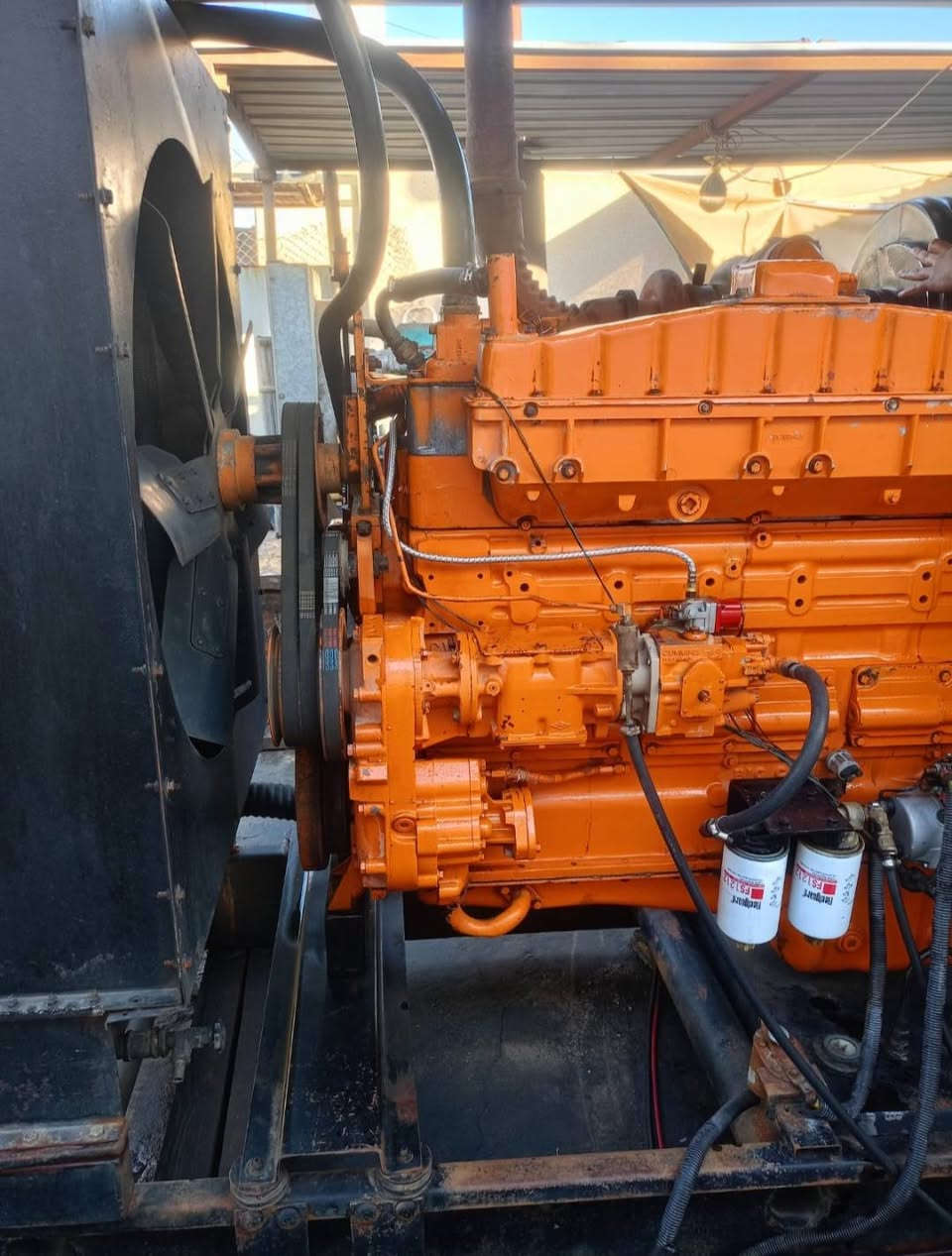 سلام عليكم كمنز 5ونص توليد 400kva كامشفت جبر اتصال ***********
***********
