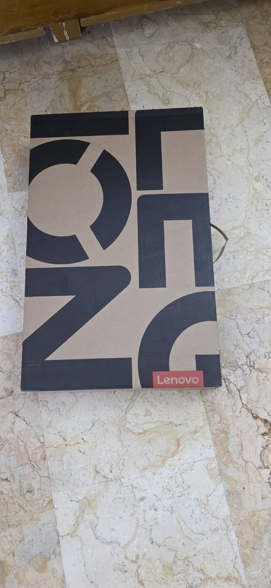 Lenovo Legion Pro 5 16IRXS/للبيع
المعالج: i7-14650HX Core Intel
16 نواة 8) أداء + 8 كفاءة
24 خيط معالجة
 تردد يصل إلى 5.2GHz
psref.enovo.com +1
كرت الشاشة: Laptop 4060 RTX GeForce NVIDIA
ذاكرة GDDR6 8GB
قدرة تشغيل تصل إلى 140W (نسخة قوية من RTX (4060
psref.lenovo.com +1
الذاكرة 5600MHz DDR5 16GB RAM:
قابلة للترقية عبر منفذين للرام psref.gtm.lenovo.com
ه التخزين: NVMe SSD سعة 4.0 PCle 1TB
psref.gtm.lenovo.com
الشاشة: 16 بوصة WQXGA
دقة 1600x2560
نسية 16:10
o غالبأ 240Hz في هذه الفئة
يوتيوب 1+
البطارية: 8OWh مع شحن سريع
psref.gtm.lenovo.com
الشبكة: 6E Wi-Fi و 5.2 Bluetooth
Reddit
ه الكاميرا، 1080p FHD مع غالق خصوصية حسب التجهيز)
psref.gtm.lenovo.com
اللون: Grey Onyx )رمادي،
نظام التشغيل بدون نظام OS) (No كما هو مذكور على الملصق.
الأداء
هذا الجهاز يعتبر من فئة الألعاب والأعمال الفقيلة، ويشغل:
GTAV
Call of Duty
Cyberpunk 2077
. Red Dead Redemption 2
برامج التصميم والمونتاج مثل Premiere وAutoCAD 3ds Max.
بمستوى أداء مرتفع جدأ بفضل معالج HX وكرت 4060 RTX
psref.enovo.com +1
إذا أردت، أستطيع أيضأ أن أقذر سعره الحالى بالدولار والدينار العراقى بدقة أكبر بناء على كونه مستعملأ استعمالآ خفيفأ وتاريخ تصنيعه الظاهر (12/2024)


**إذا كنت صاحب هذا الإعلان وتريد حذفه لأي سبب، رجاءا أرسل رسالة إلى الدعم الفني**