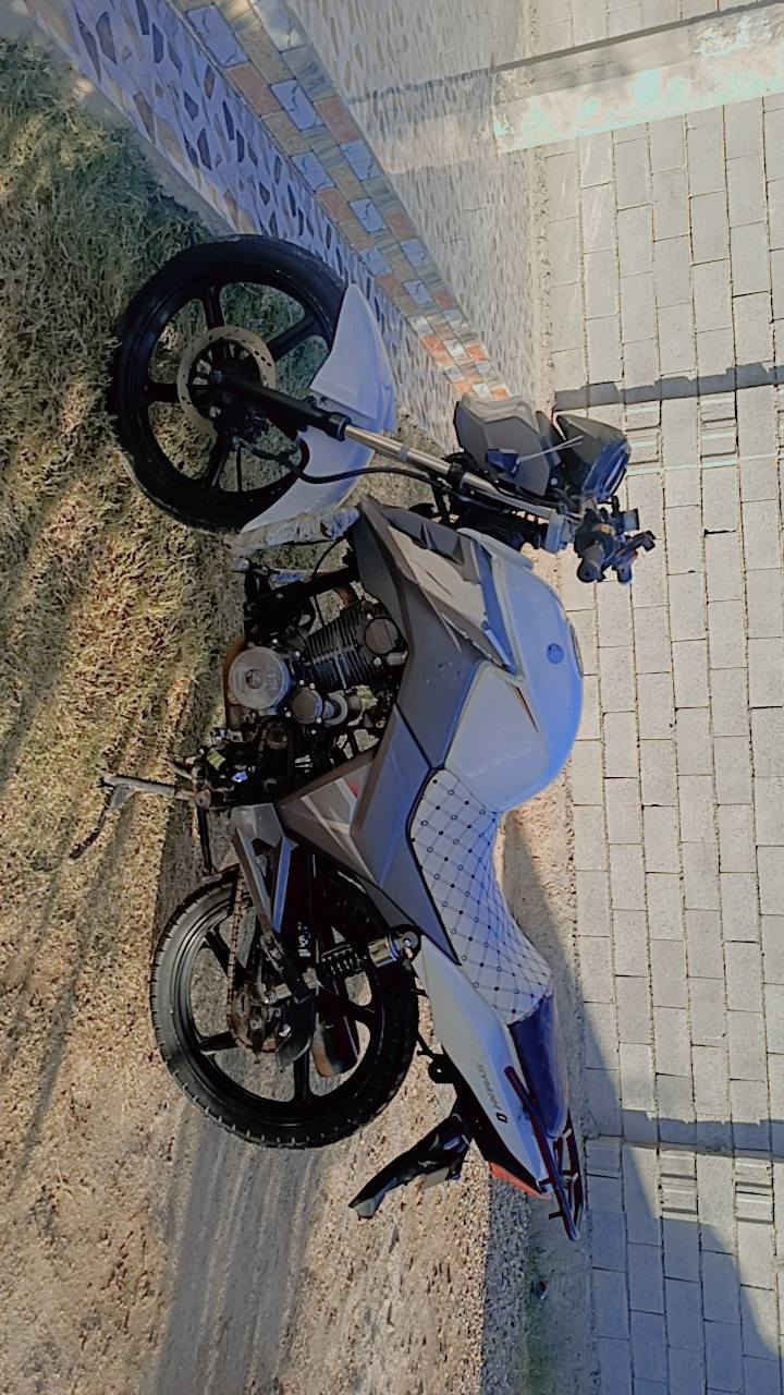 السلام عليكم يوجد دراجه هيومه حديده السعر 550 بها مجال رقم الهاتف***********
