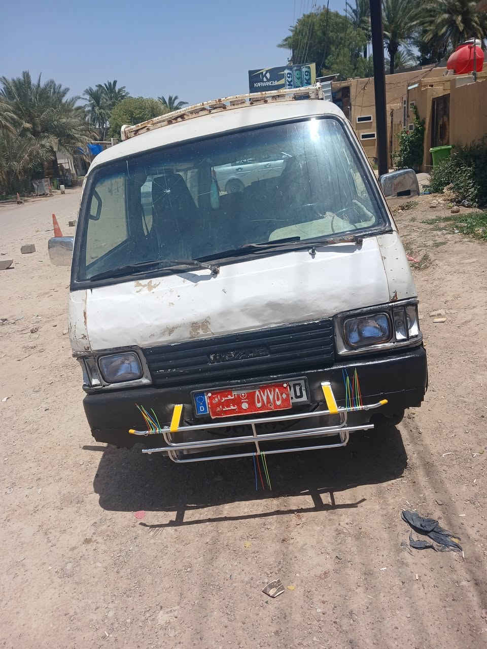 سلام عليكم خوان سياره كيا مازده موديل ٩٥مكينه وكير ونجي عادي البيع او مراوس مكينه بيه خيط بخار سياره حلوه وخير من الله سياره كوم حديد بدون راعي بس عندي عنوان راعيهه فقط عنوان ديالى كنعان رقمي ***********
