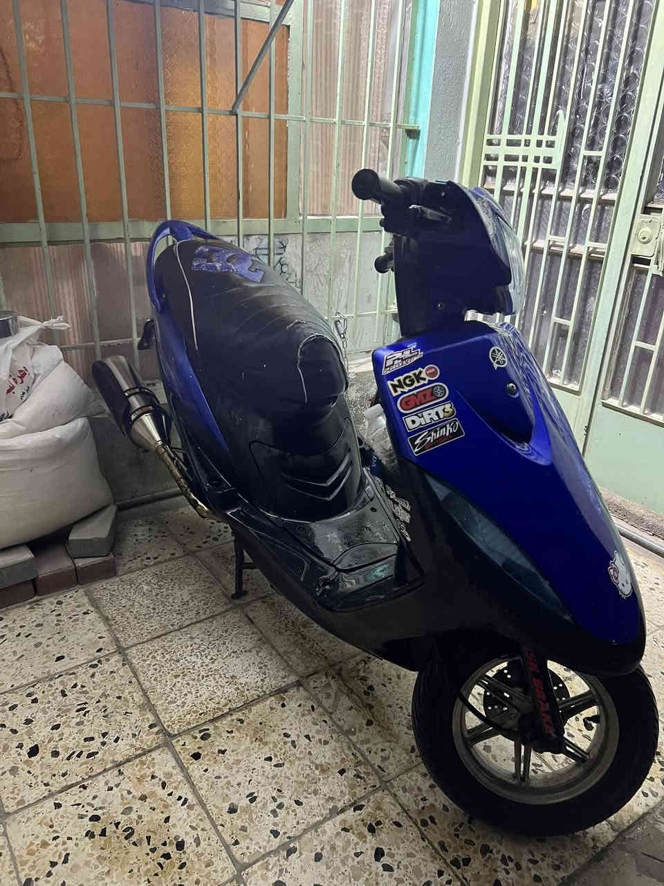 السلام عليكم ماكس عدله للبيع دراجه رمبه وكفاله عامه ختم واحد🔥
بيهه نواعم بسيطه تزويد 

وياله نجمه اصليه 🪬

صالنصه بوري عدل 

قاعده وإطار اصليه 

اشاير اربعه ولف رياضي 

قبخ عنبار RGS

قطرة دهن 

دبل خلفي رياضي 

ملاحضه دراجه ختم واحد ويه مكينه ومكفوله من تاير لتاير ومابيهه اي نقص مكان بغداد الكريعات وأي استفسار اكثر اتصل وبخدمتك ***********
