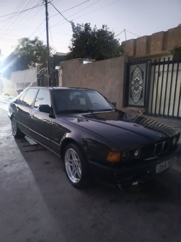 سلام علیکم 
بیئم 735il
گیر اوتو محرك 6فل لاصرف لا بخار 
اربع جام کهربائی 
سلایت 
ویل mجدید شادلها 
سیارە تعمیر عام بدون ضربة بس بخ جمالي 
كهربائي كیجات شغالة 
تایر جدید باتری جدید صدر خلفي امامي جدید 
رقم صلاحدین انكلیزی وكالة عندي شرط التحويل بي باركود بانزين 
مكان السیارة كركوك 
اخوان اني مكلف بنشر هذا رقم صاحب السیارة *********** كركوك, العراق
