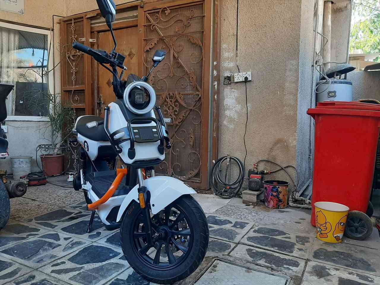 السلام عليكم
دراجة شحن البيع بطاريه ليثيوم 64 فولت موديل 2024 ب٦٠٠ وبيها مجال مكاني


**إذا كنت صاحب هذا الإعلان وتريد حذفه لأي سبب، رجاءا أرسل رسالة إلى الدعم الفني**