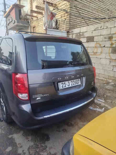 دوج كرفان 2017 رقم سليمانيه الجديد بسمي مواصفات sxt
٧ راكب منفصل
بيبان وجنطه وجام كهرباء شفط
تشغيل عن بعد 
داخل جلد
؛ شاشه جبيره
فرس وسطي
مكينه كير تبريد تايرات مكفولات
صدر نضيف بس مو جديد يعني تقريبا ٧٠ بلميه
حادث موضح بلفديو
سعر ١٤٥ بيه مجال بسيط
تعجبك أهلا وسهلا
متعجبك اعبرها اتحصل احسن منها ان شاء الله
***********
مكان بغداد أو النجف
