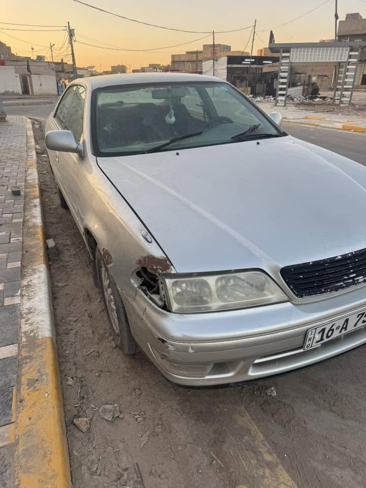 لام عليكم تيوتا مارك مديل 2000 سيارة نضيفة صبغ حزام سيارة مكينتهة جديدة مال رمبة ضربتهة دعامية بصفحة بس كفالة عامة تحويل باسمك ثاني يوم سيارة واللة نضيفة تجي وشوفة سعر خاص أو اتصال على هاذة رقم *********** وبي وتساب
