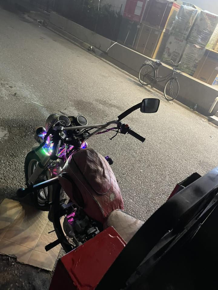 سلام عليكم ستوته للبيع 2019ستوته نضيفه لا بيه لحيم ولاشي المحرك شكو ابداخله كله جديد فقط الكشر محرك ما امبدل السعر مليون1000 وبيه مجال للاستفسار ***********
