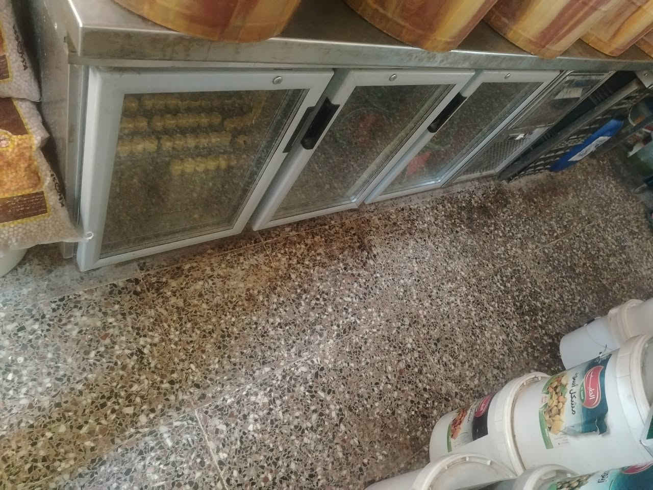 السلام عليكم وحياكم الله
طباخات استيراد خاص مال فنادق درجه اولى

ثلاجة كذلك

 للأستفسار الاتصال

***********

يوجد واتس اب
