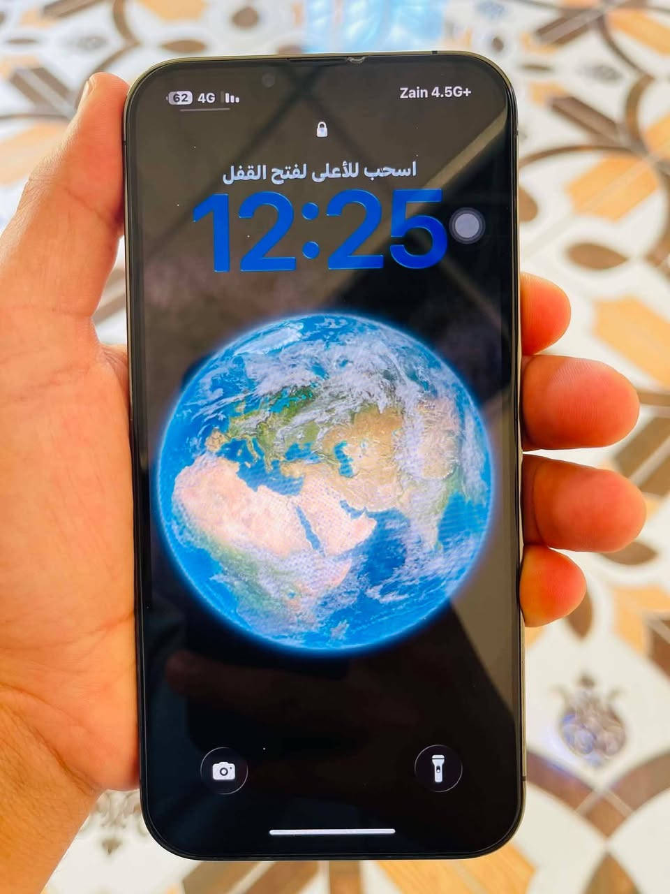 ايفون 13برو ماكس 📲
بطاريه 83.  ذاكرة 256
مبدل فقط بلازمه فيس ايدي شغال الجهاز نضيف ما بي اي عيب وبس 

***********للاستفار الاتصال
