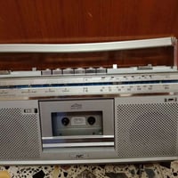 JVC ياباني • راديو مسجل • يحتاج قايش