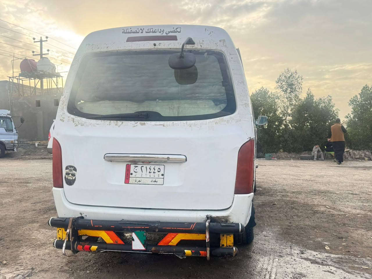 سلام عليكم للبيع جنبي موصليه مديل 14سنويه عضم عاج السعر 45 بي مجال مكاني ناصريه الفهود ر قمي ***********
