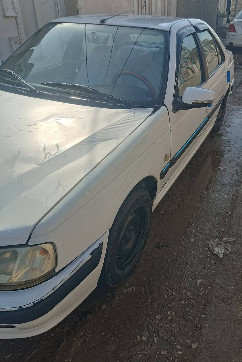 السلام عليكم للبيع بارص نجف موديل 13 جاهزه من كلشي محرك گير تدفئه تبريد تخم تاير السعر 36 السنويه منتهيه للاتصال *********** المكان كوفه حي ميسان
