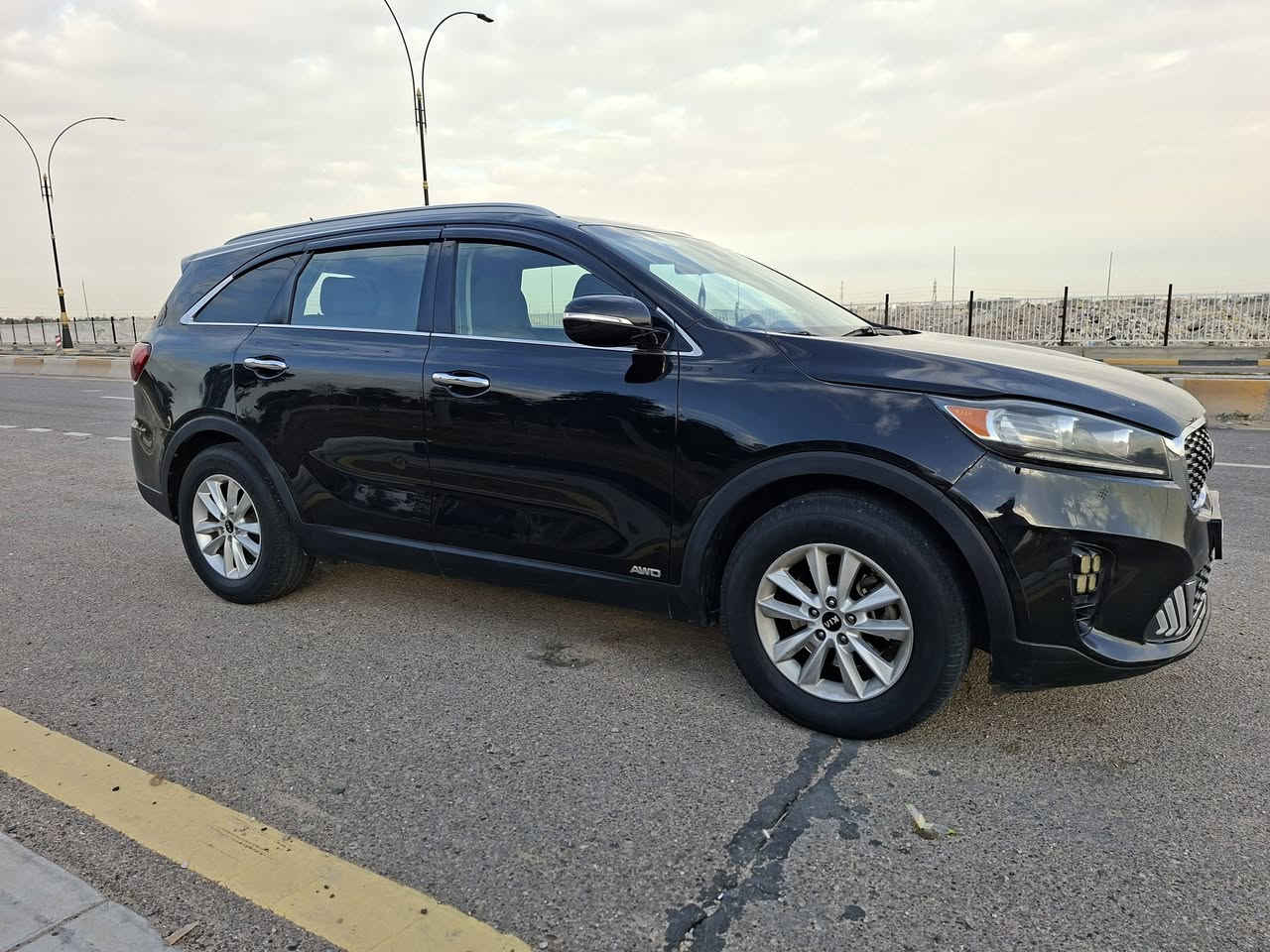 سلام عليكم سورنتو موديل 2019 وارد امريكي رقم بغداد انكليزي بسمي سنويه لغايه ال30 حجم المكينه 6 سلندر 7 راكب مواصفات السياره شاشه كامره تحكم ستيرن كشن كهرباء جام اوتو رادار مري جانبيه حساسات امامي وخلفي مانع انزلاق سماعات مضخم قطعتين تبريد السياره مابيه اي نقص جاهزه علخير حادثه مال امريكه دعاميه خلفيه فقط وبلعراق صار بيه كد شبرين صبغ بلجاملغ الخلفي بدون دواخل سونار موجود السعر 185 بيع ومراوس مكاني كربلاء للستفسار الاتصال برقم ***********
