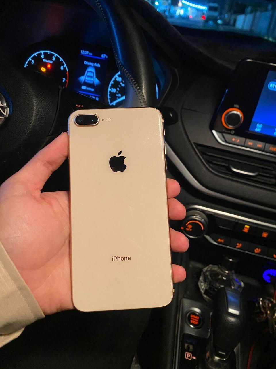 السلام عليكم
ايفون 8 بلاص 

مبدل فقط بطاريه 

والبصمه ما تشتغل بس البصمه الدكمه تشتغل

ذكره 256 

بطاريه 100

جهاز نضيف

صوت سم كرت كامره كله شغال اي خلل ما بي

المكان النجف 
السعر 75
***********
