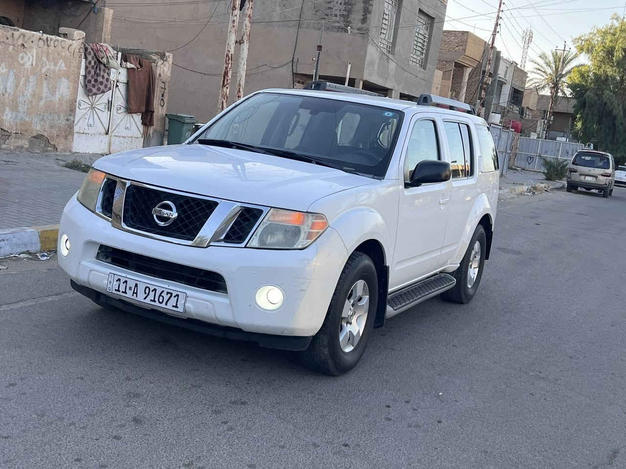 سلام عليكم نيسان بافندر موديل 2008 سياره 7راكب منضومه غاز تبريد ثلج رقم بغداد نكليزي صدر خلفي امامي جديد تخم تاير شاده جديد تحويل ثاني يوم مباشر  سياره سنتر لوك شاشه كامره السعر76بيها مجال قليل سياره بيهه قطعه صبغ كله ع بلاد لاستفسار ***********
