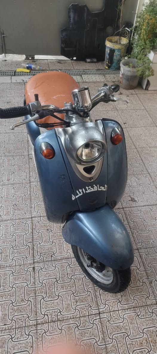 عبد الحليم 
مكينه فول 
دبلات فول 
تايرات بجيس
بيهه نقوصات بسيطه كلش 
السعر 250 قفل 
مكاني بعقوبه ام لكرفس
***********
