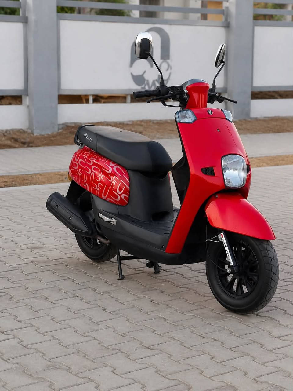 🏍️ للبيع: دراجة (نوع بوليسي) موديل 2023
المواصفات ووضعية الدراجة:

 الممشى: ماشية كلش قليل، وبشرط زيرو (كلش نظيفة).

 المحرك (المكينة): بشرط، المكينة ما مفتوحة وكل غراضها بلاد (شريكة).

 الكهربائيات: كل السيستم الكهربائي بشرط وشغال وما بيه أي نقص.

 الدشبول: إلكتروني (شاشة).

السعر: 💰💰 (750$) [أو يمكنك كتابة 750 ألف حسب العملة]

العنوان: 📍📍 كركوك - الشورجة - قرب مطعم حمه ناصر

رقم الهاتف: 📞📞***********

💡💡💡💡💡💡💡💡💡💡💡💡

🏍️ بۆ فرۆشتن:ماتۆڕی (جۆری پۆلیسی) مۆدێل 2023

مواسەفات و دۆخی ماتۆڕەکە:

 کارکردن: زۆر کەم کاری کردووە، بەشەرتی سفر (زۆر خاوێنە).

 مەکینە: بەشەرت، مەکینەی نەکراوەتەوە و هەموو پارچەکانی شەریكەیە.

 کارەبایی: هەموو سیستەمی کارەبای 

بەشەرتە و بێ کێشەیە.

دەشبول ئەلکترونیە

نرخ::💰💰(750)

ناونیشان؛؛📍📍

 کرکوک شورجە نزیک چێشتخانەیی حمە ناسر

ژمارەی تەلەفوون//📞📞***********
