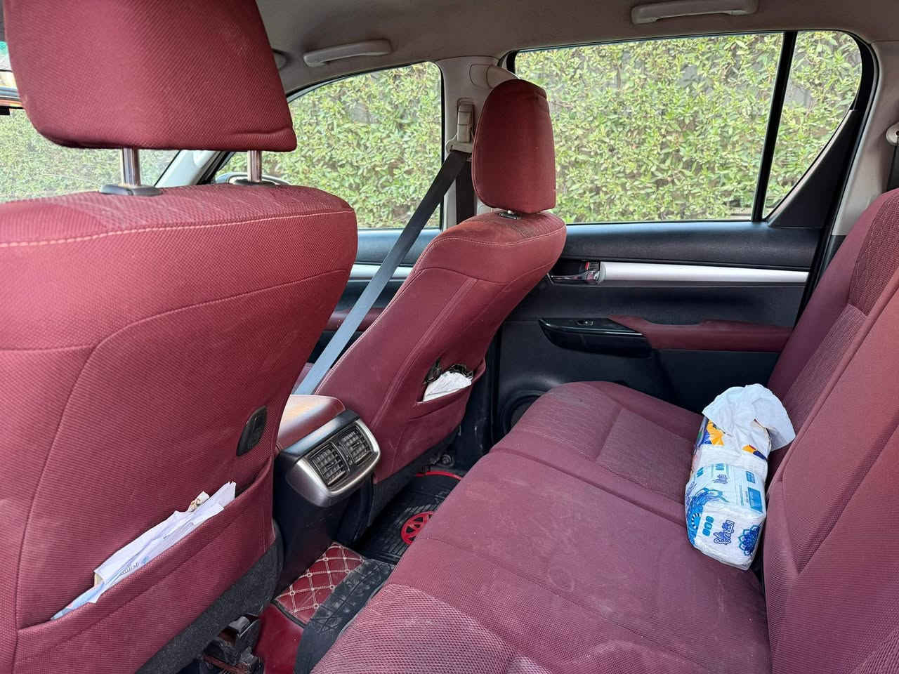 للبيع تيوتا بيك اب هايلوكس عالي بانزين مديل 2021 سعودي فول مواصفات تبريد قطعتين فور ويل اتوماتيك تبريد قطعتين ماشيه 109الف سياره كفاله بيه بكان واحد بيه بارد رقم بغداد الماني تحويل ثاني يوم مكانه بغداد السعر 285 ورقه وبيه مجال قليل الشراي يتصل *********** .
