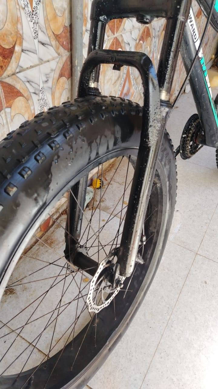السلام عليكم.
بايسكل نوع BMW .
حجم التاير 26.
المكان البصره الجبيله .
الرقم ***********.
السعر 100 وبي مجال بسيط .
