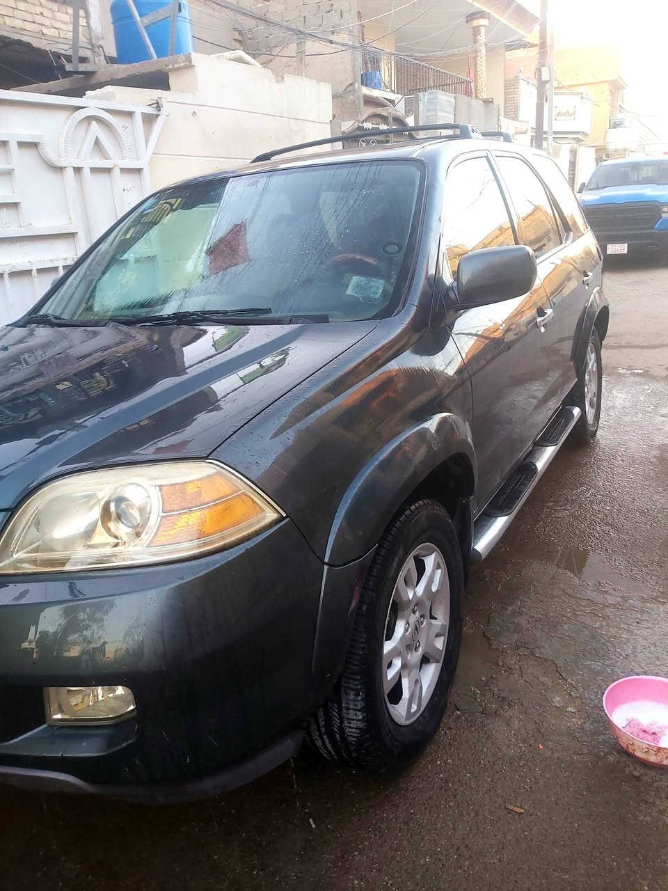 سلام عليكم سياره هونداي ياباني ٧راكب بيها بابين صبغ فقط موديل ٢٠٠٤ سعر ٩٠ بيه مجال مكان بغداد كماليه ***********
