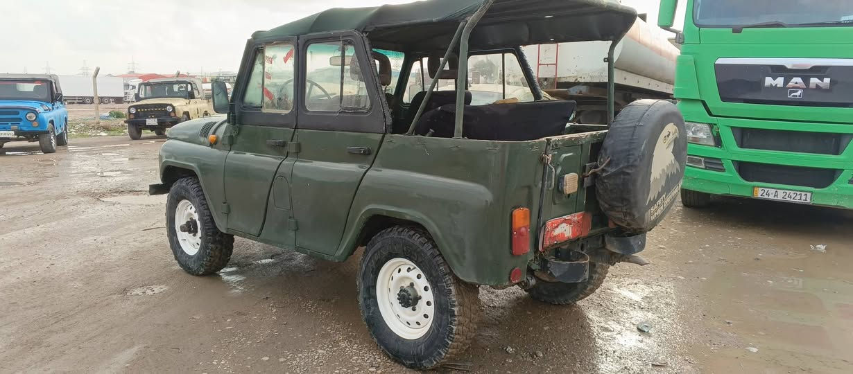 جێب واز بۆفرۆشت  بەشەرت  گێرو مەکینە ئەکسل  مەکنیەی ۆنچی گێڕی عادی تایەو ویلی دووهەزارو جوار
مۆدێل 2001       ***********          نڕخ 30وەرەقەوتۆزیک مەعامەلەشێون  کەلار
