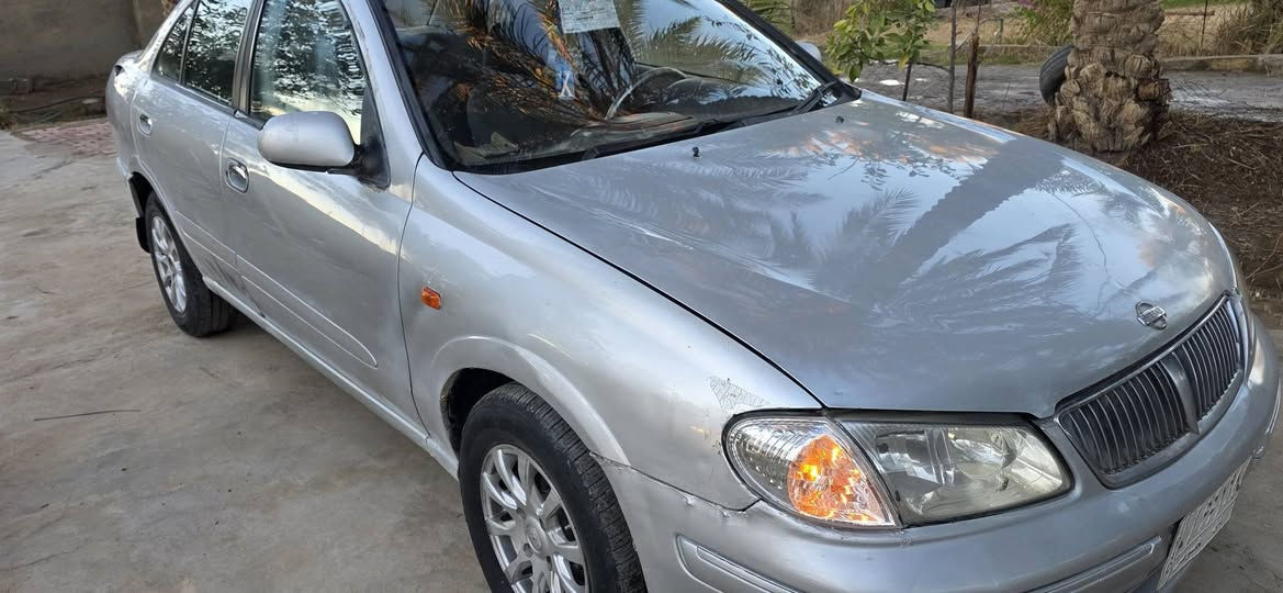 نيسان سني موديل ٢٠٠٠ رقم بابل سنويه ل٢٨
مكفوله من ضربه بيها صبغ الارباع الي جوه الباب 
محرك وكير جدد اني شادهن جاهزه السياره مبيها اي نقص السعر ٦٣ وبيها مجال حك الجيه مكاني بابل للاستفسار ***********
