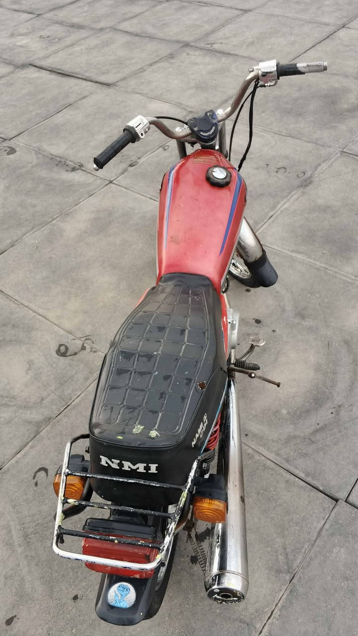 مراوس فقط
شعدك نزل 
بدون اوراق 
مكان عمارة 
دراجة عوزهة ترتيب. 
***********
فقط واتساب 
الدراجة بس مراوس مو البيع علي الغربي, ميسان
