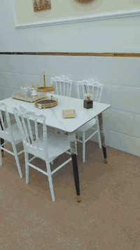 ميز طعام بورسلين مرمر بلكارتونة نفس المنصوب سعرة 350 اريدة 175 قفل عنوان الشعب حي  موجود توصيل ***********
وافق ادمن الله يوفقك 🌹
